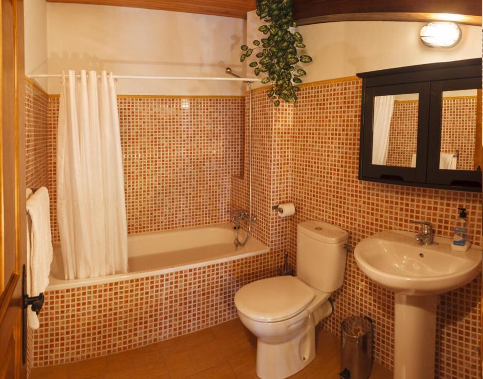 Apartamentos Miradorderodiles La Ria فِيافيثيوسّا المظهر الخارجي الصورة